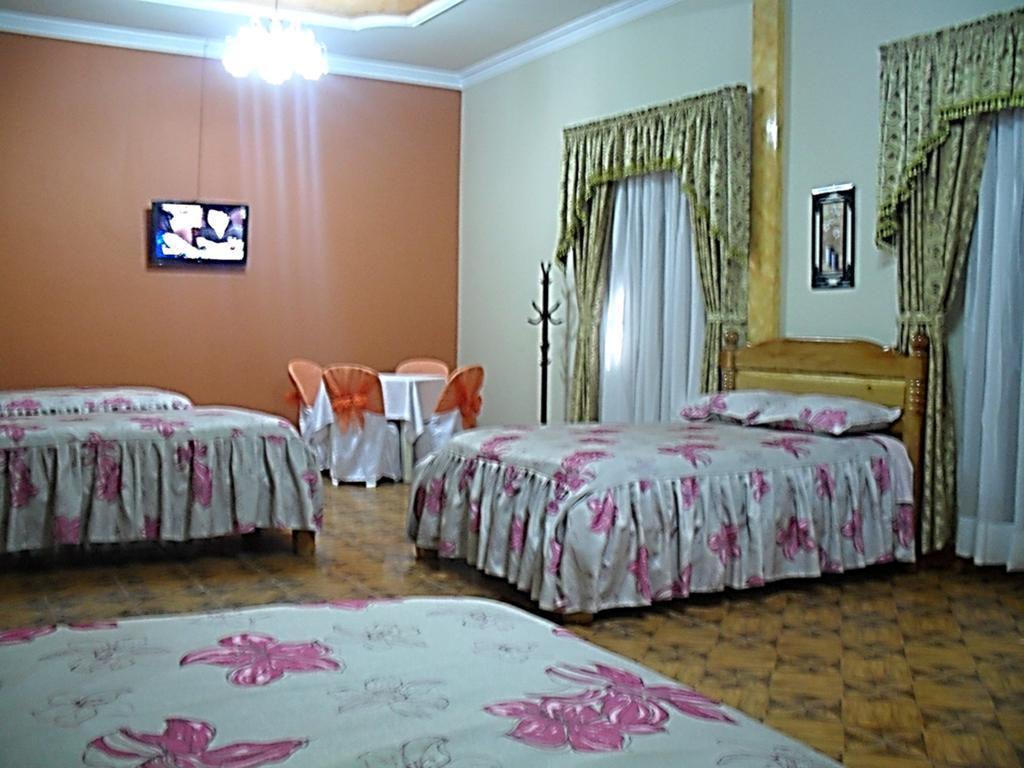 Hostal Corona Blanca Сукре Стая снимка