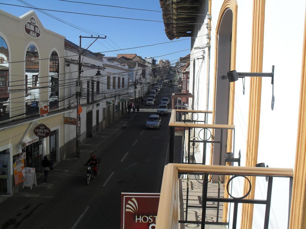 Hostal Corona Blanca Сукре Стая снимка
