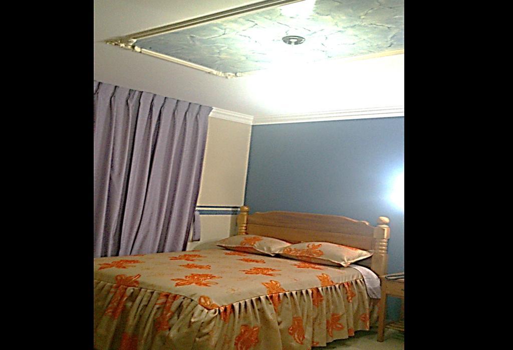 Hostal Corona Blanca Сукре Стая снимка