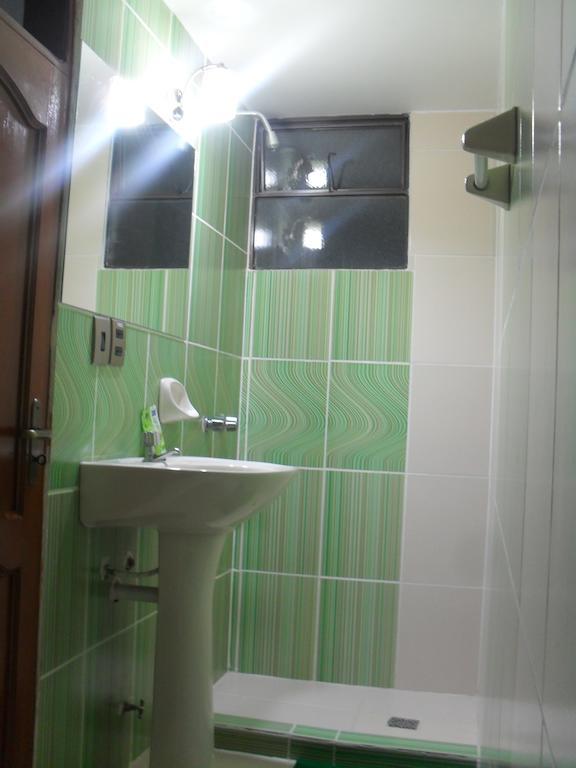 Hostal Corona Blanca Сукре Стая снимка