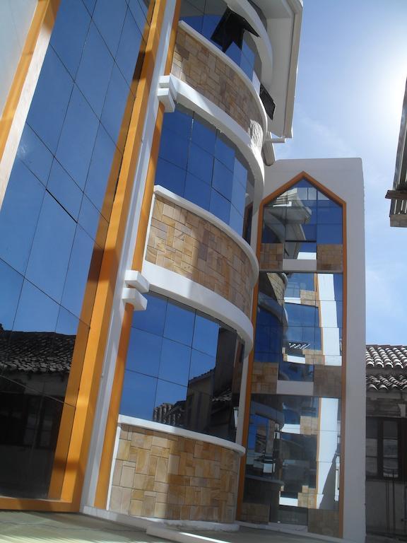 Hostal Corona Blanca Сукре Екстериор снимка