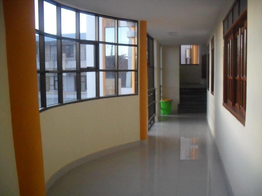 Hostal Corona Blanca Сукре Екстериор снимка